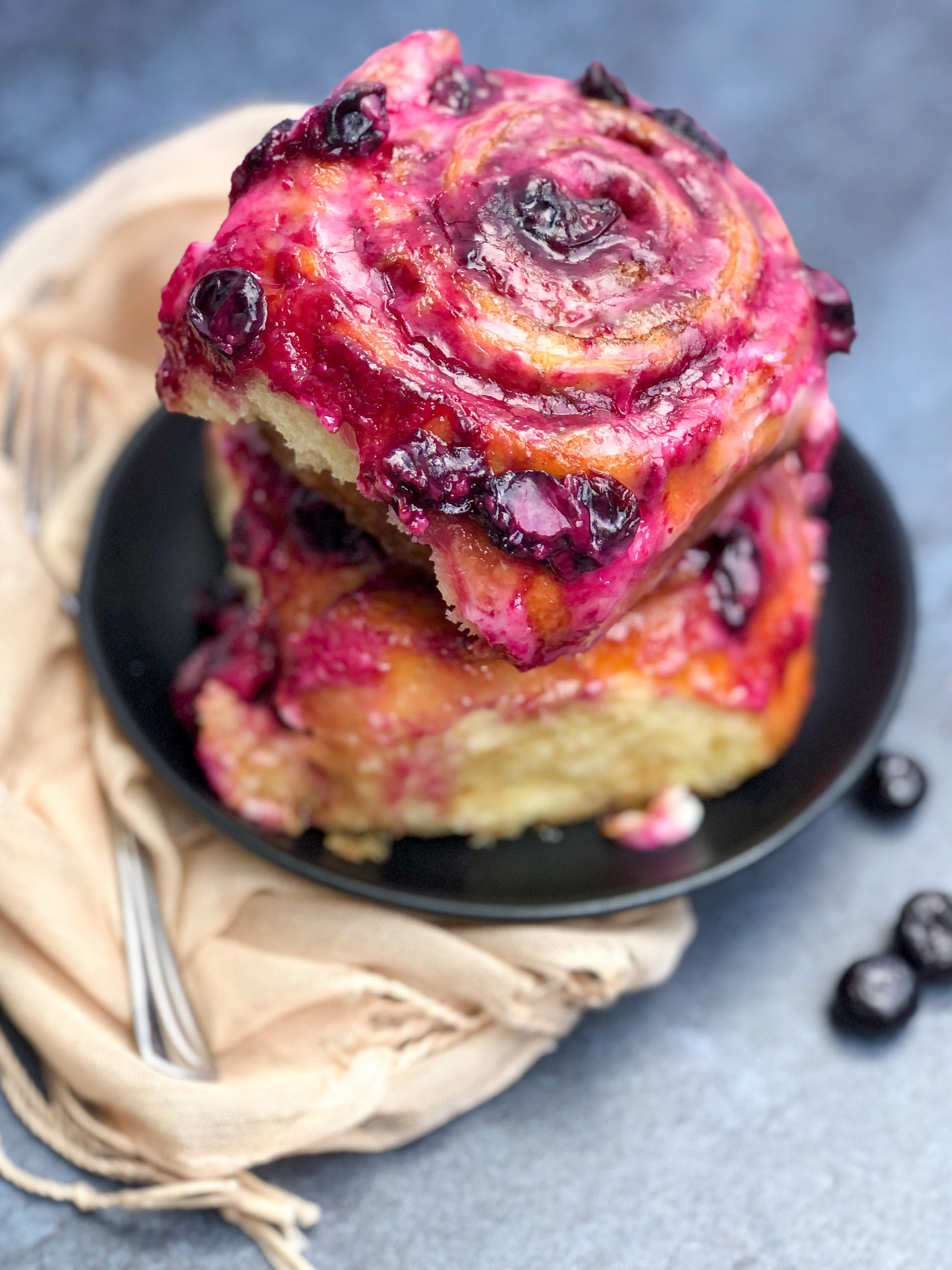 Kessler's Mom's Cinnamon Rolls (U - Reheat) | Kessler Baking